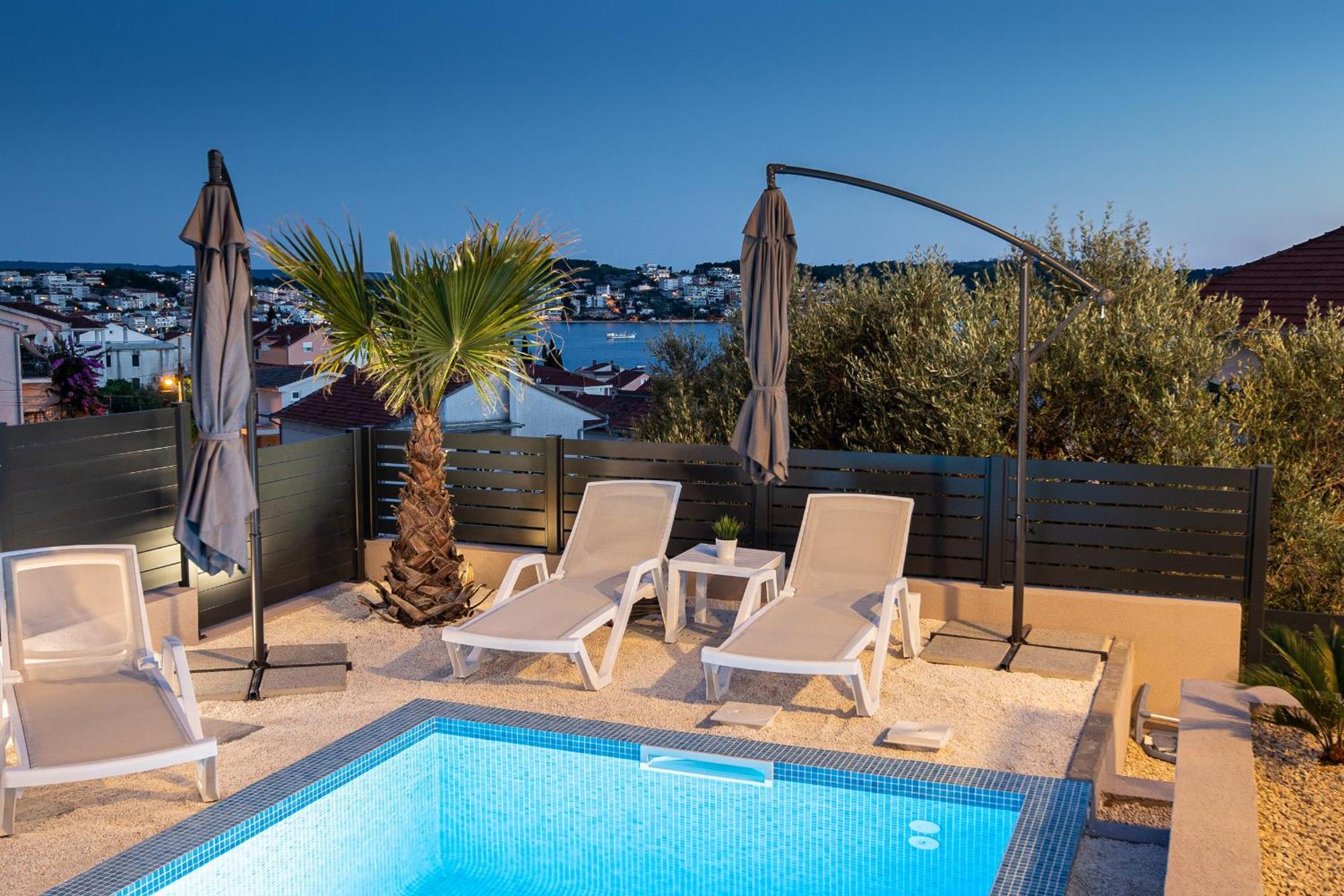 Adriatic Garden Apartments Okrug Gornji Exteriér fotografie