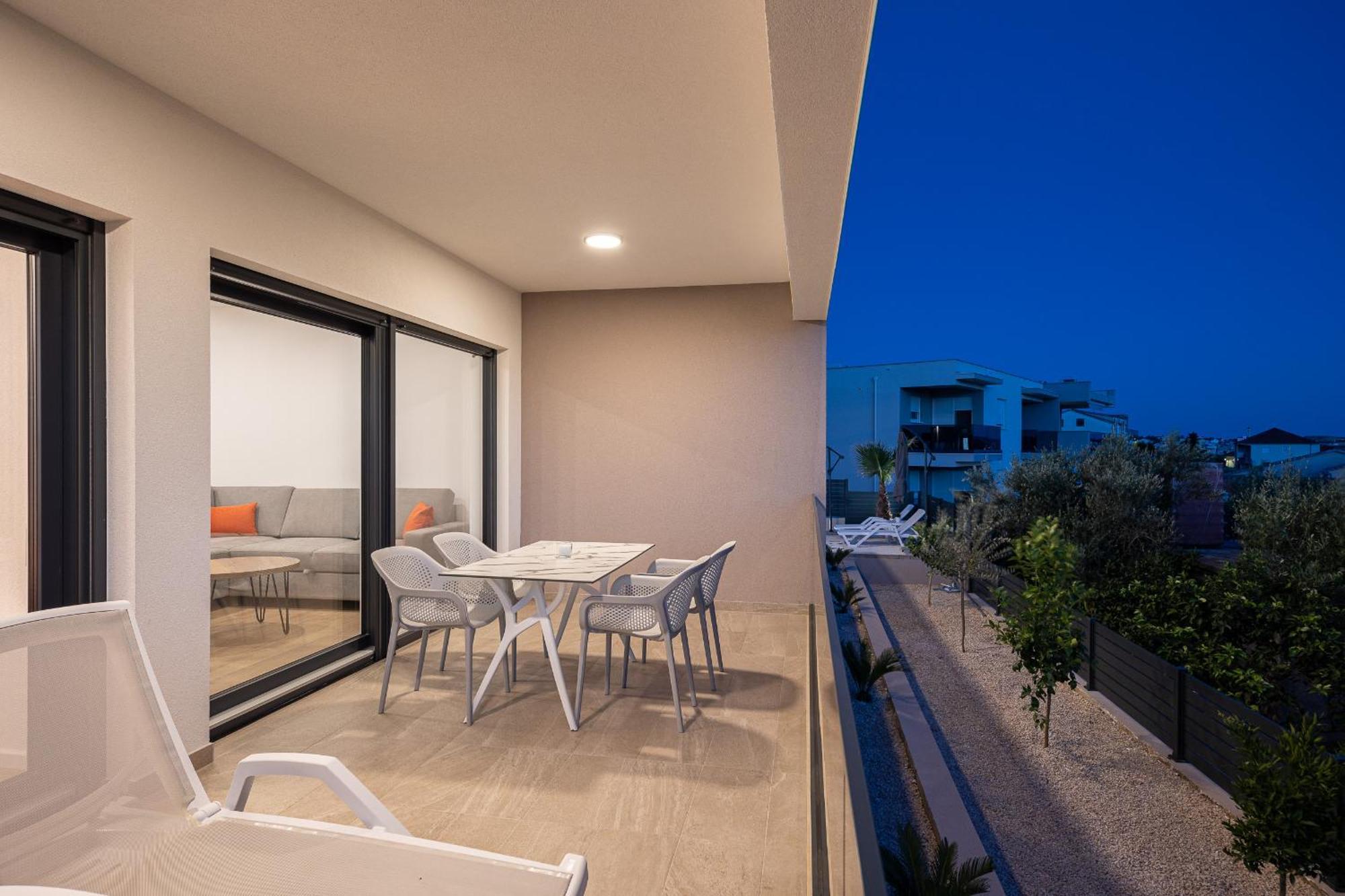 Adriatic Garden Apartments Okrug Gornji Exteriér fotografie