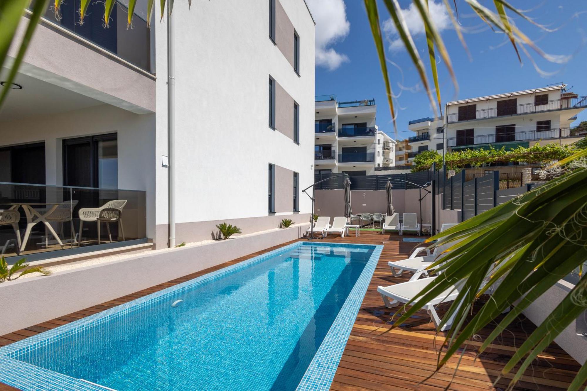 Adriatic Garden Apartments Okrug Gornji Exteriér fotografie